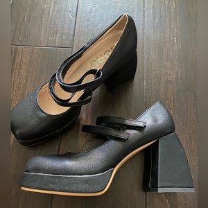 Brand New Platform Mary Jane Pumps